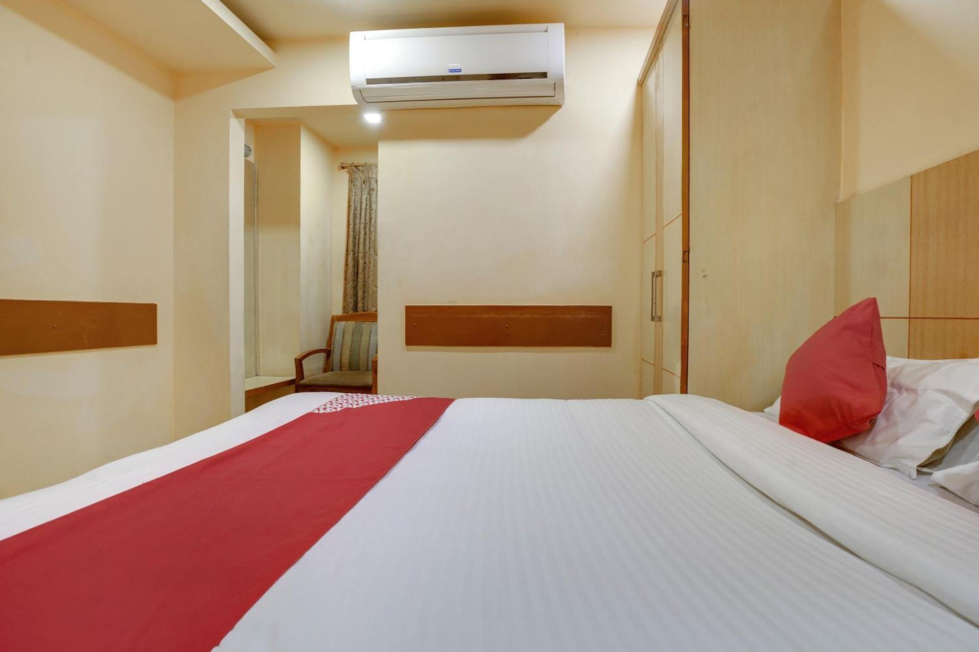 Hotel O Shanta Residency Lodge Sururnagar Eksteriør bilde