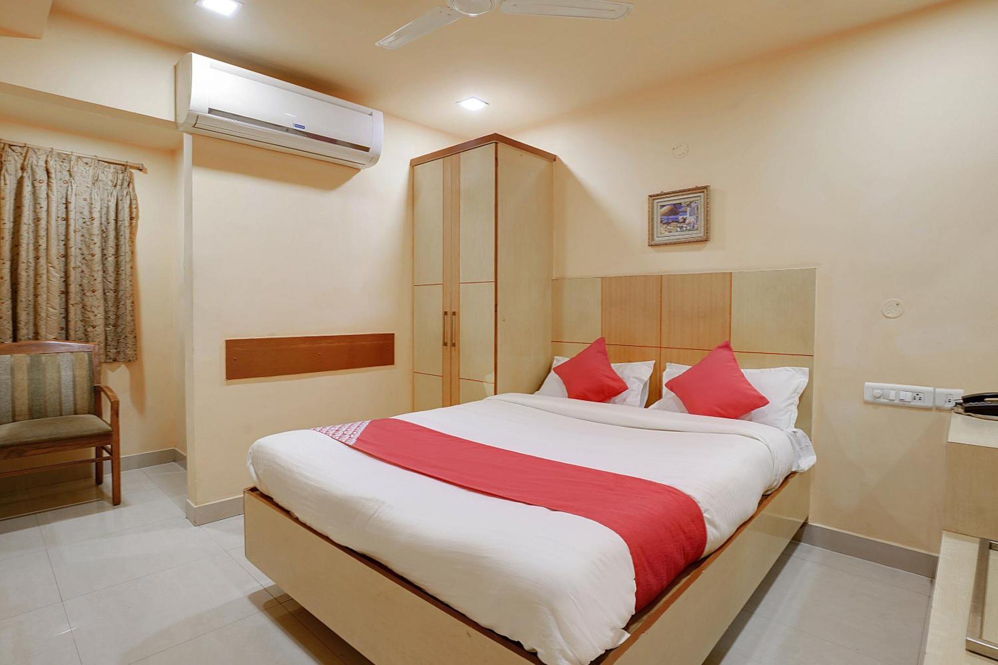 Hotel O Shanta Residency Lodge Sururnagar Eksteriør bilde